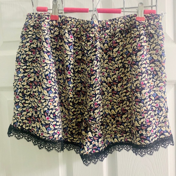 Allegra K Lace Trim Shorts - Boho Paisley - Picture 4 of 5